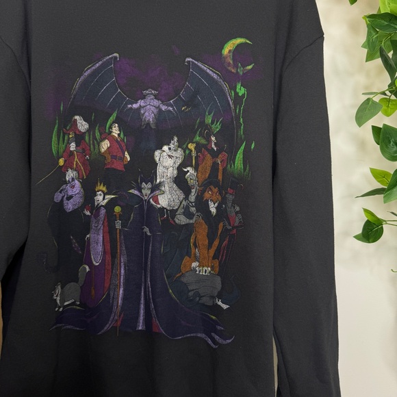 Disney Oversized Villain Dark Side Graphic Crewneck Sweatshirt Plus Size XXL - Picture 3 of 9